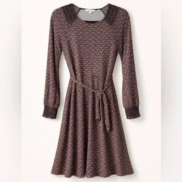 Boden Grace Smocked Jersey Long Sleeve Dress Black Water Lillies Size 12R - Picture 11 of 11